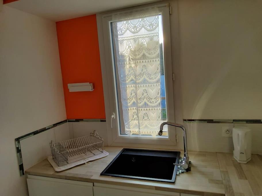 Magnifique Rooftop Duplex Climatise Familial, Aux Arceaux Montpellier Exterior photo